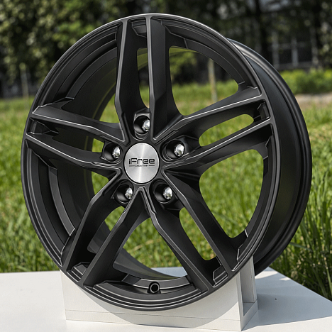Moskva (КС689) 6.500xR16 5x112 DIA66.6 ET45 BKM